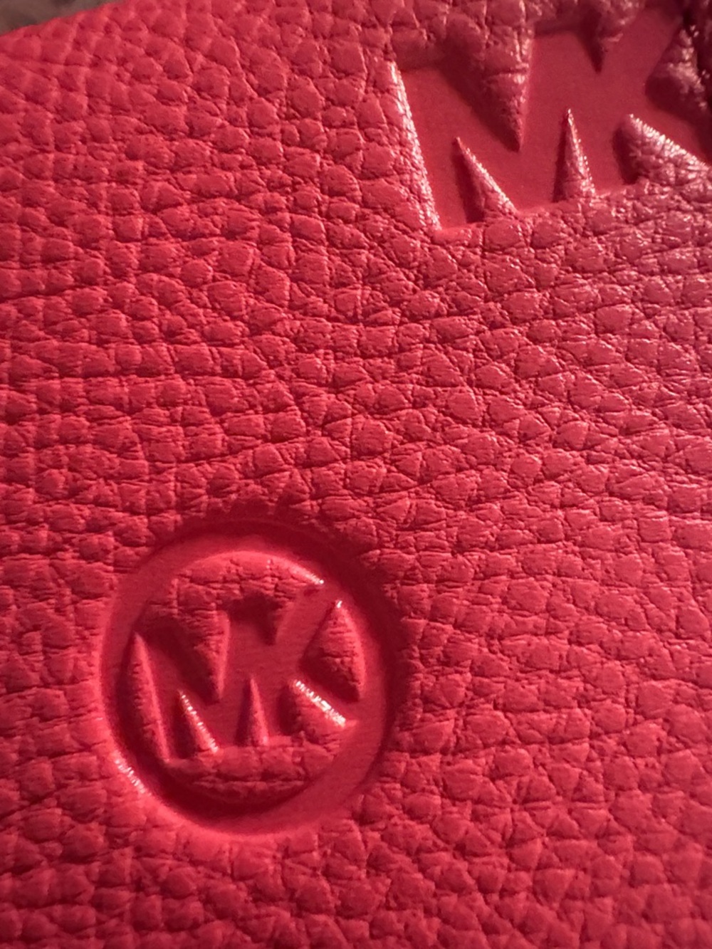 Michael Kors Hibiscus 🌺 Pink Embossed MK Leather Clutch with Silver Hardware ✔️📸 - Picture 15 of 16